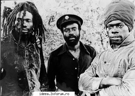 poze:))))) - oko ajunge momentan cu bob marley, hai sa va pun - Muzica&Filme