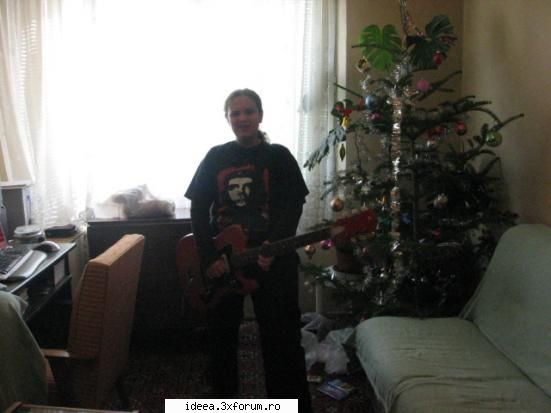 poze cu voi sau prieteni care sunt funny/comice.... - muzician ma face mama - Poze